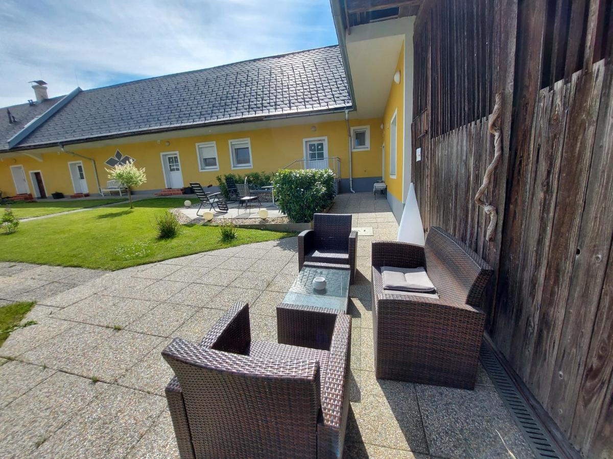Wollsdorferhof Hotell Sankt Ruprecht an der Raab Eksteriør bilde
